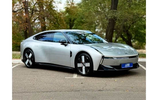 X-Peng P7 EV, 4WD High  Performance Ultra, 2025, пробіг 3 тисячі км